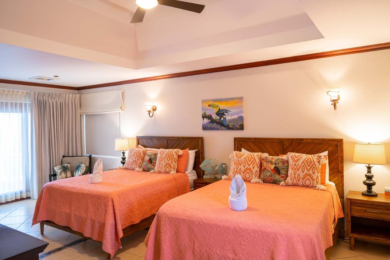 Pacifico Colonial Condominiums Manuel Antonio Buitenkant foto