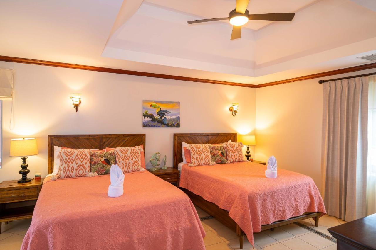 Pacifico Colonial Condominiums Manuel Antonio Buitenkant foto