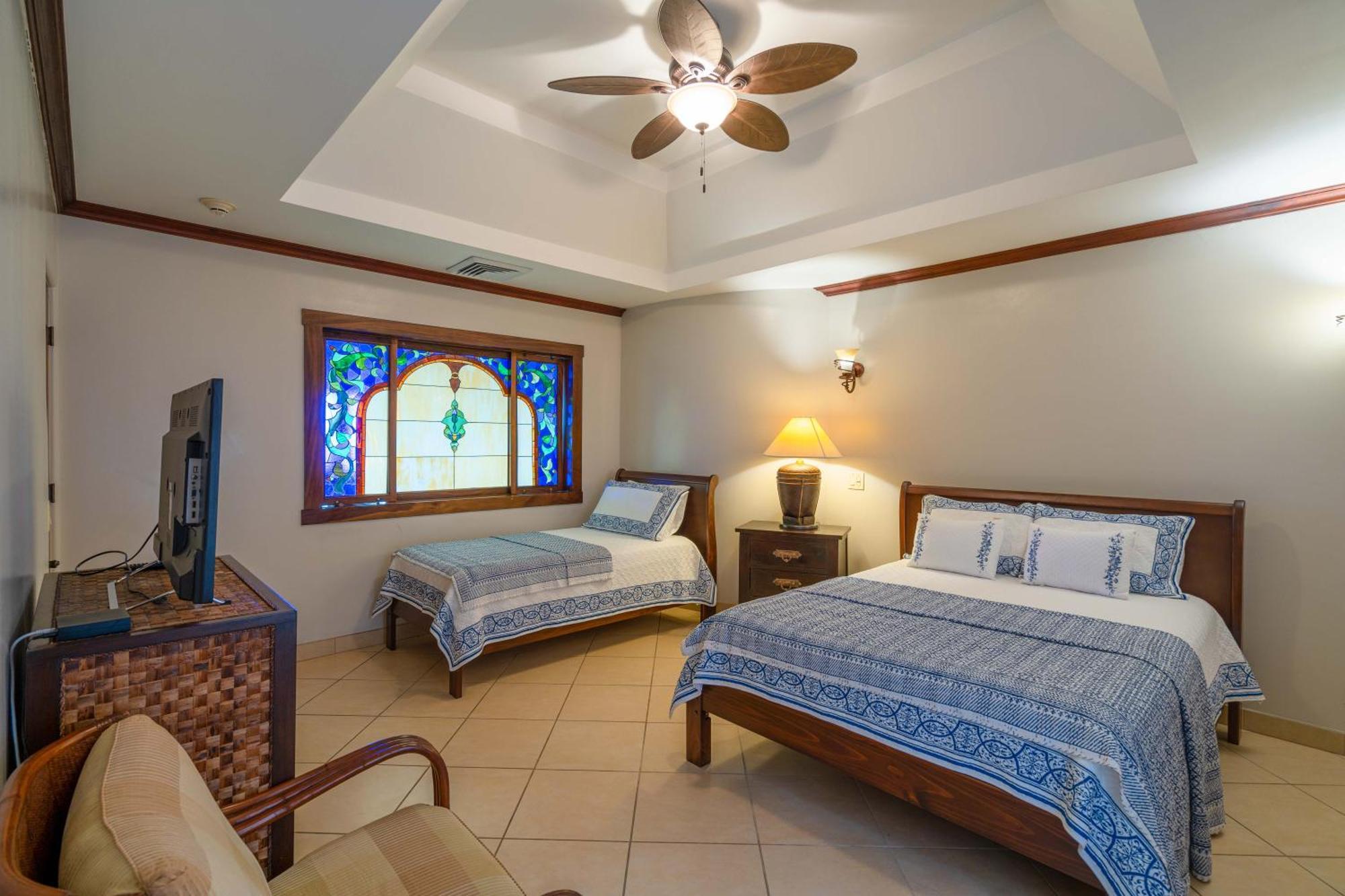 Pacifico Colonial Condominiums Manuel Antonio Buitenkant foto