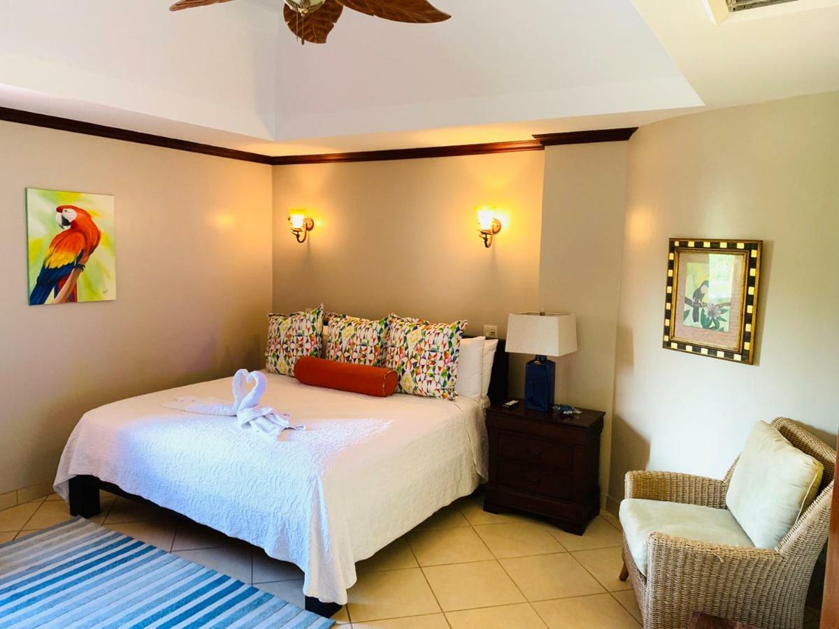 Pacifico Colonial Condominiums Manuel Antonio Buitenkant foto