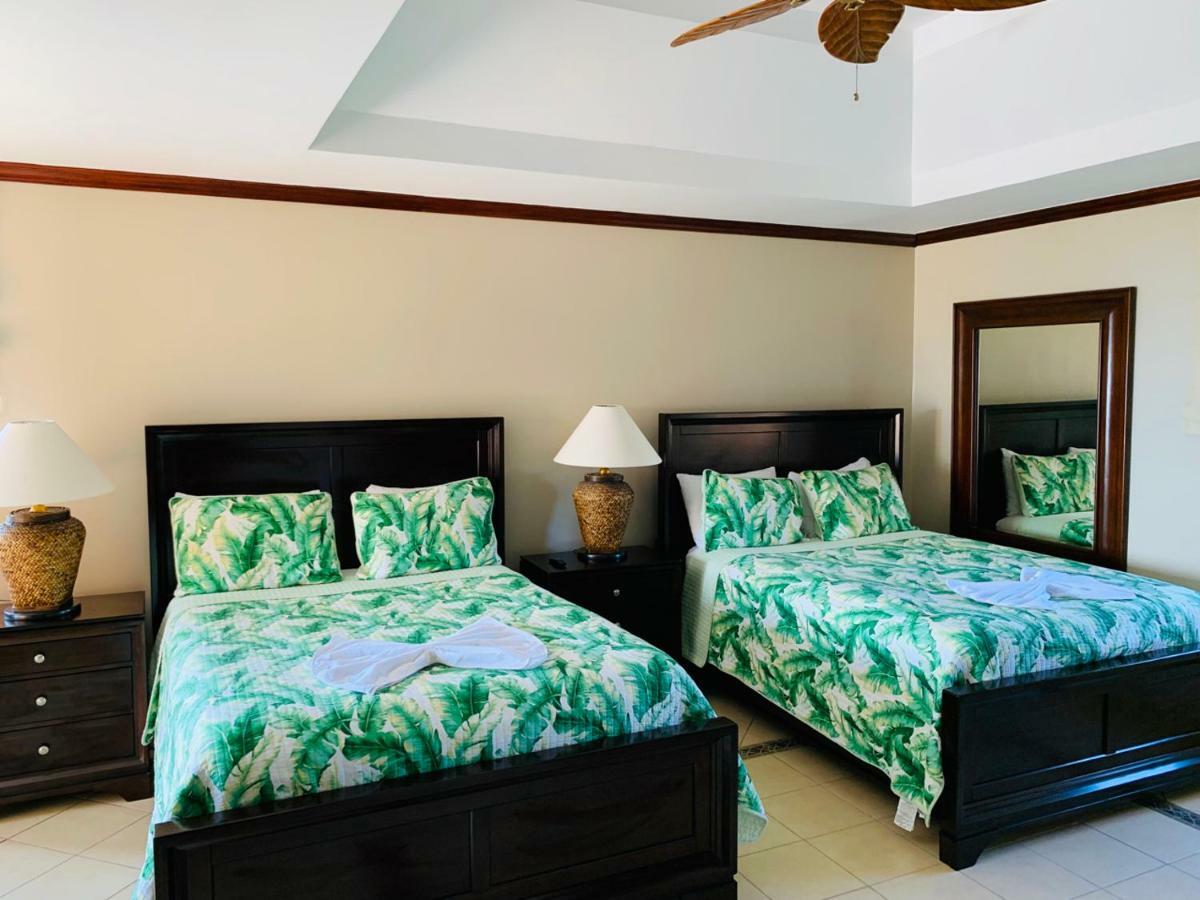 Pacifico Colonial Condominiums Manuel Antonio Buitenkant foto